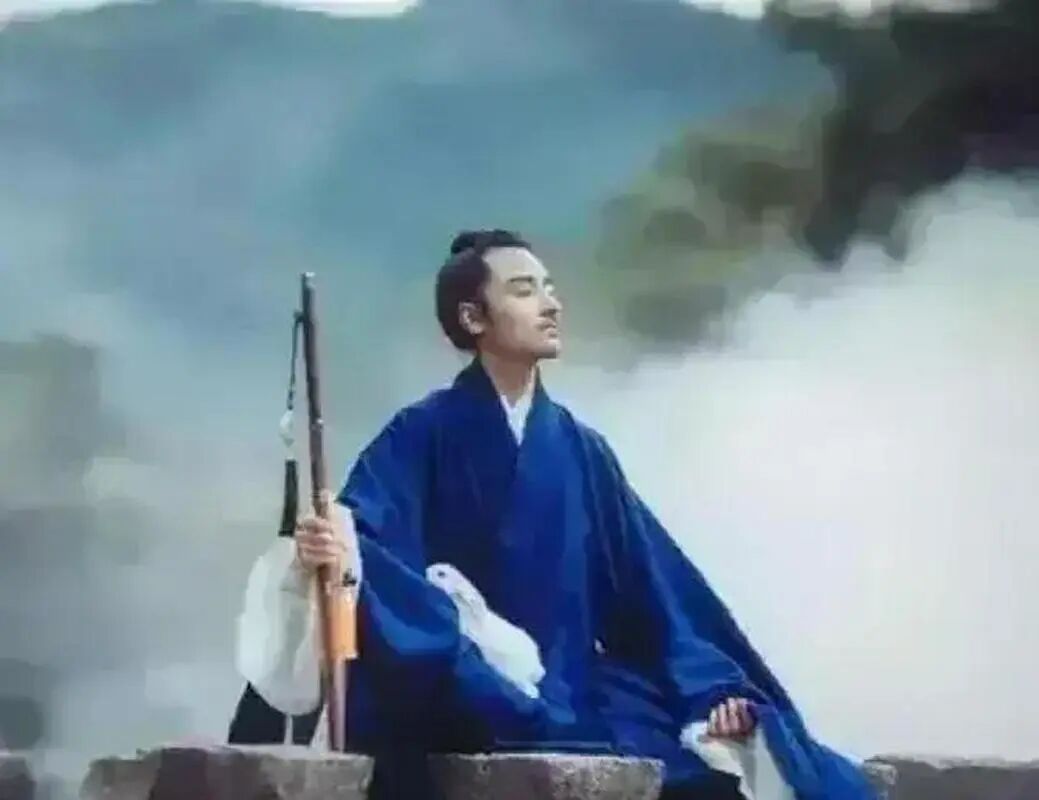 出行提示_保護自身正氣方法_國慶出行避邪技巧