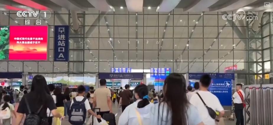 自駕出行預(yù)測_2025國慶中秋假期交通出行情況_出行提示