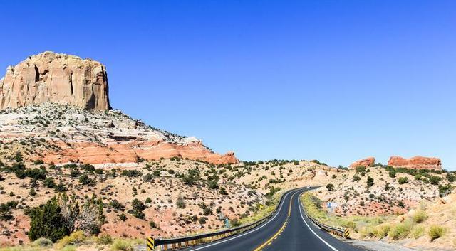 卡車(chē)運(yùn)輸對(duì)道路影響_路況_美國(guó)公路狀況