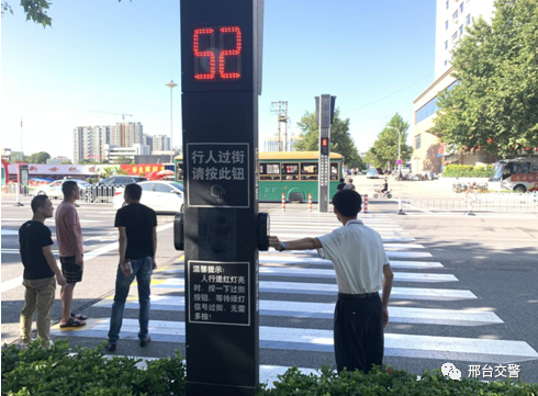 禁行_禁行標(biāo)志牌_禁行標(biāo)識(shí)牌圖片大全