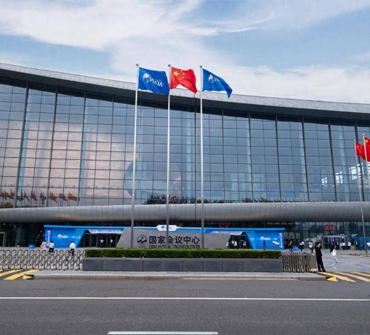 午后體感悶熱雷陣雨_出行提示_未來(lái)三天多降雨天氣