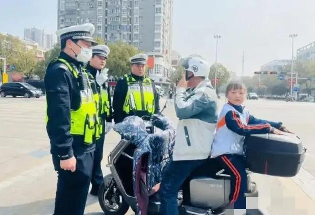 電動(dòng)車禁行新規(guī)_全國電動(dòng)車執(zhí)法細(xì)則_限行