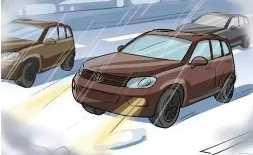 出行提示_曲靖市天氣預(yù)報(bào) 雨天出行安全提示 雨天駕駛安全技巧